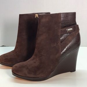 NWT Cole Haan Brown Suede & Leather Wedges Booties